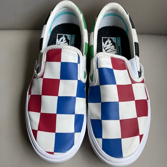 Vans Shoes - Women’s Size 9 Checkered Comfy Cush Vans